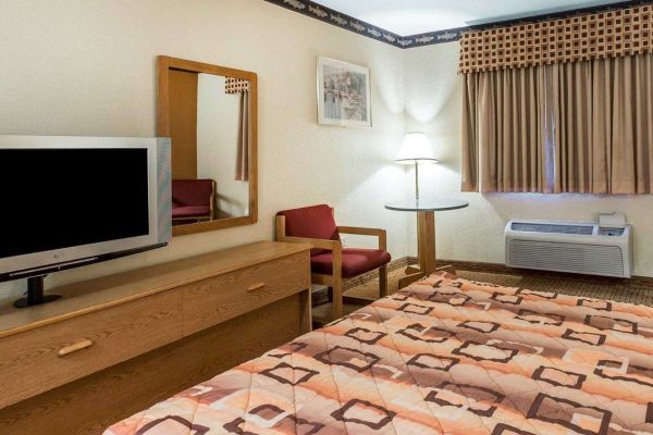 Hotel Econo Lodge Garibaldi